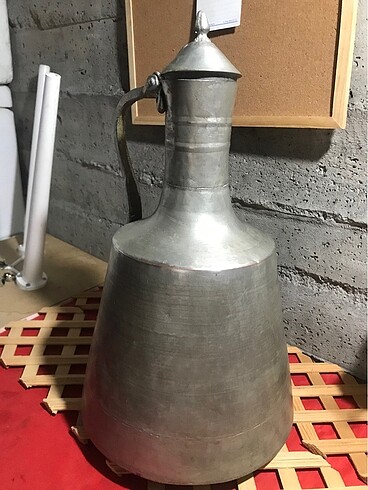 Bakır güğüm