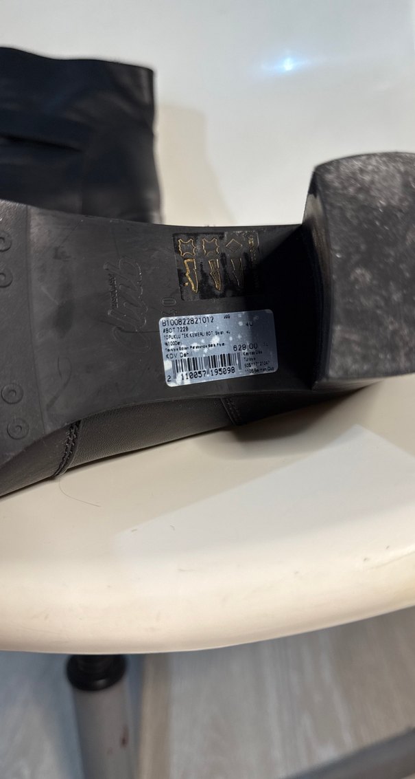 Beymen Orijinal Siyah Deri Bot - Görsel 4