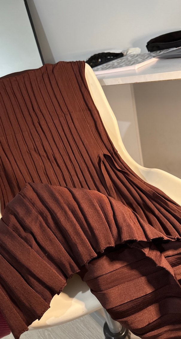 Kahverengi Pilili Uzun Kadın Etek - Görsel 3