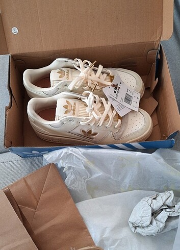 adidas forum bold w