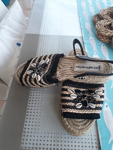 Stradivarius Stradivarius Jüt Sandalet.(Orjinal Ürün)