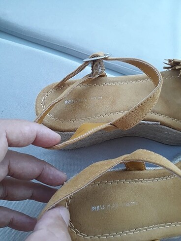 37 Beden sarı Renk Pull&Bear Jüt Sandalet.(Orjinal)