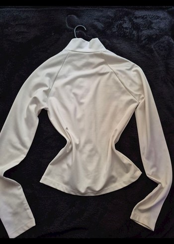 Yüksek Yakalı Beyaz Kadın Spor Ceket - Görsel 3