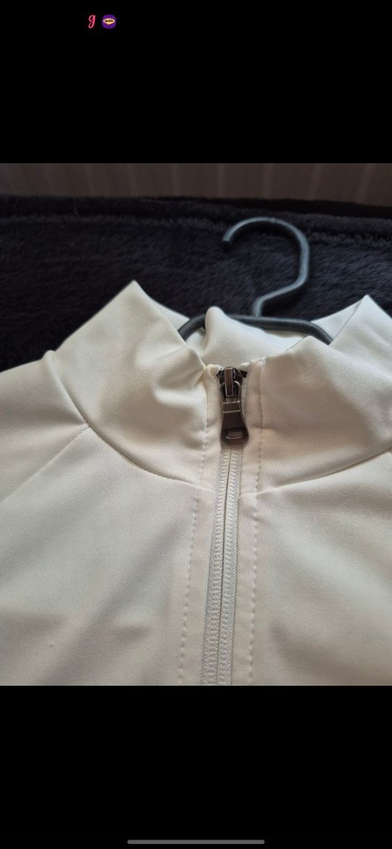 Yüksek Yakalı Beyaz Kadın Spor Ceket - Görsel 2