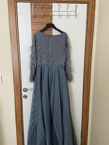 38 Beden mavi Renk Kenzel abiye 700 tl