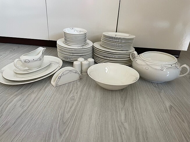 Porselen Yemek Takımı