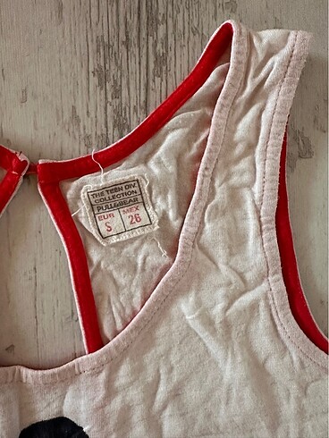 Pull and Bear Thsirt