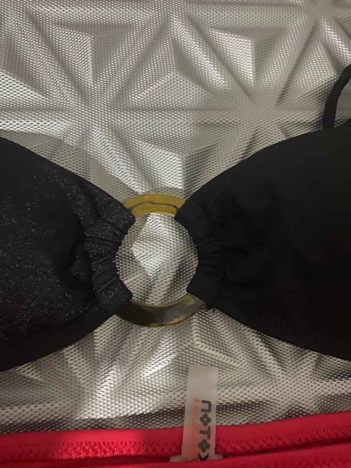 Siyah Askılı ve Kırmızı Mini Bikini - Görsel 2