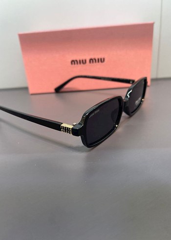  Beden Miu miu İthal Güneş Gözlüğü