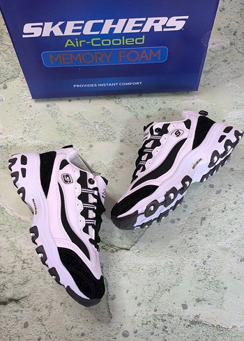 39 Beden Skechers Kadın Spor Ayakkabı ithal