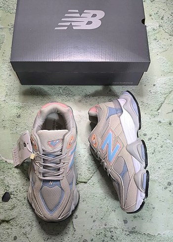 37 Beden NEW BALANCE 9060 spor ayakkabı