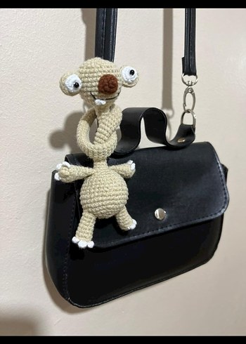 El yapımı örgü Sid Çanta charmı - Görsel 2