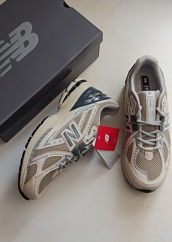 42 Beden New Balance 1906 Erkek Spor Ayakkabı