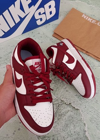 38 Beden kırmızı Renk Nike Dunk Low Spor Ayakkabı