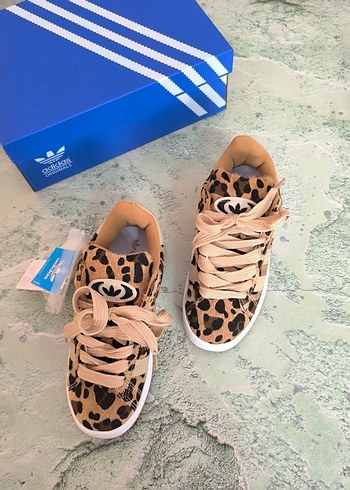 Leopar Desenli Süet Platform Topuklu Spor Ayakkabı