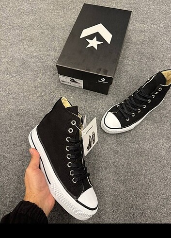 Converse lift platform