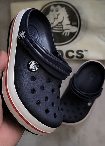 Crocs CROCS BAYABAND ÇOCUK. Terlik ithal