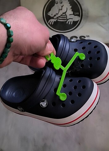 33 Beden lacivert Renk CROCS BAYABAND ÇOCUK. Terlik ithal