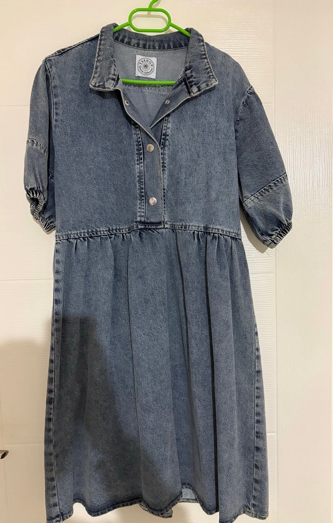 Düğmeli Kısa Kollu Midi Kot Elbise - Görsel 2