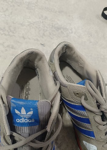 Gri Adidas Spor Ayakkabı - Görsel 2