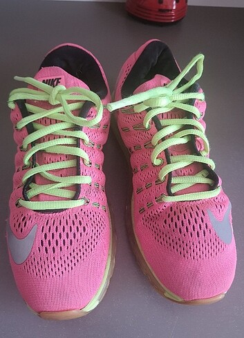 Nike spor ayakkabı 