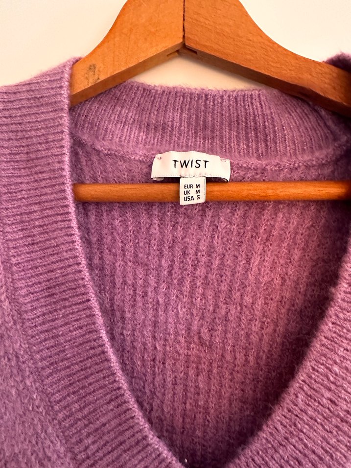 Mor V Yaka Örgü Yün Süveter - Görsel 2