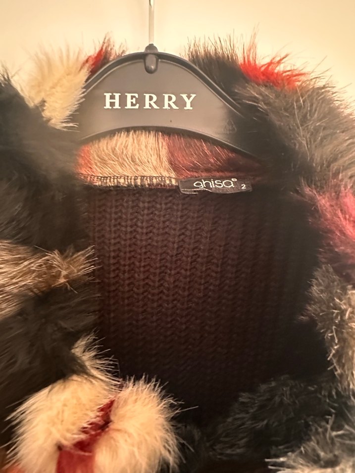 Kürklü Uzun Renkli Batik Desenli Kadın Yelek - Görsel 3