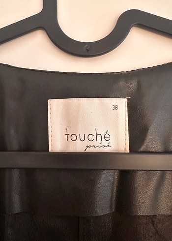 Drapeli Siyah Deri Uzun Elbise - Görsel 3