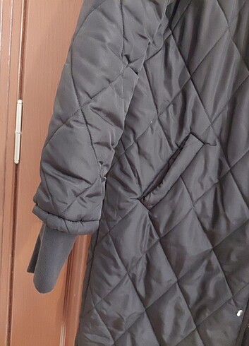 LC Waikiki Kapitone mont
