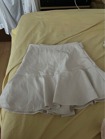 xs Beden ten rengi Renk zara sort etek