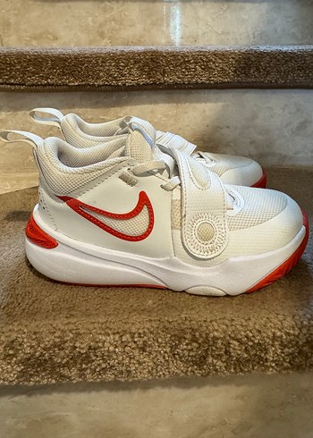 Nike Team Hustle Çocuk Spor Ayakkabı - Görsel 4