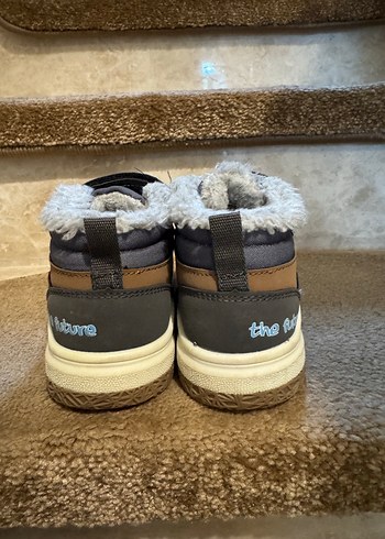 Erkek Çocuk Bot - Görsel 2