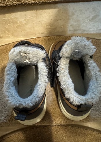 Erkek Çocuk Bot - Görsel 6