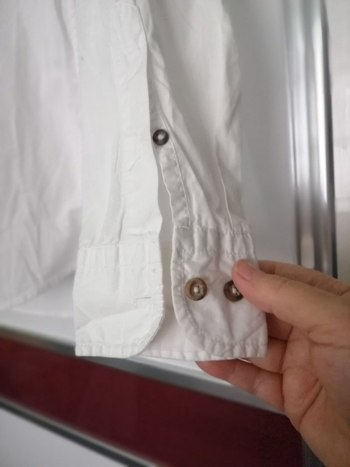 Düğmeli Erkek Beyaz Sokak Stili Gömlek - Görsel 5