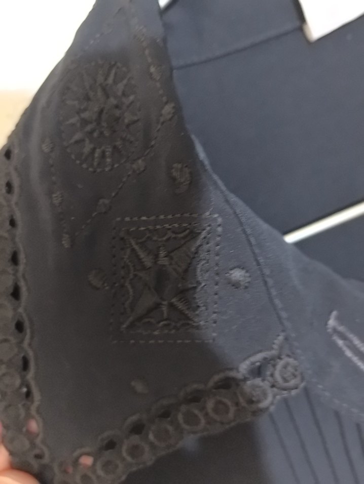 Düğmeli Siyah ipek Uzun Kollu Gömlek - Görsel 3