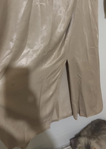 Bej Drapeli Uzun ipek Elbise - Görsel 3