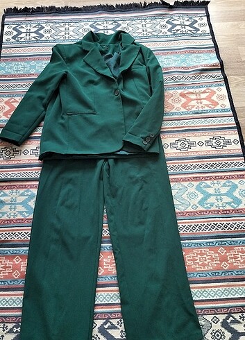 m Beden Blazer takım