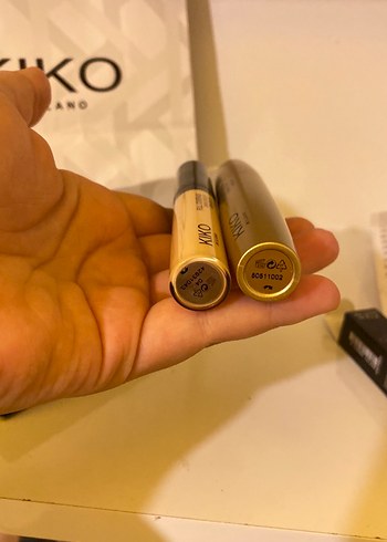 KIKO Milano Parlak Altın Maskara ve kapatıcı - Görsel 3