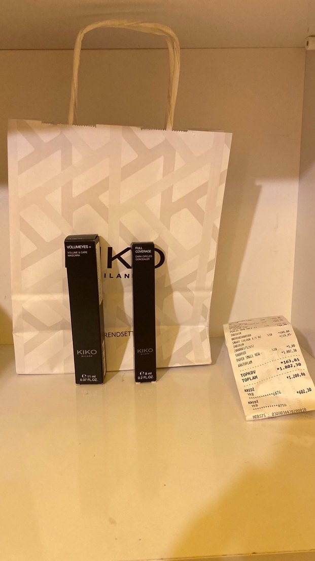 KIKO Milano Parlak Altın Maskara ve kapatıcı - Görsel 4