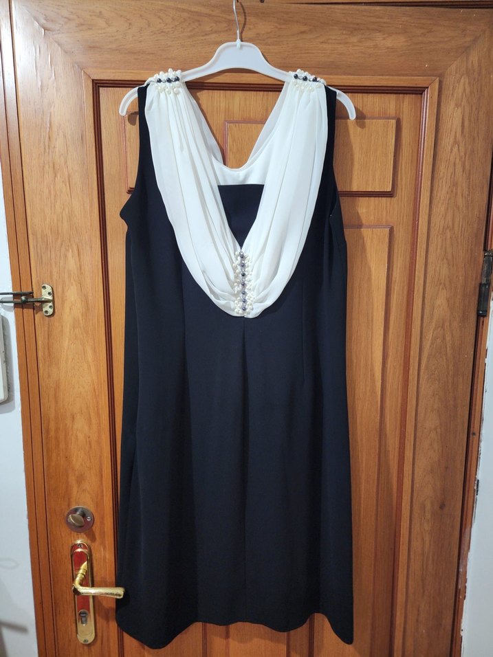 Siyah Beyaz Drapeli Kısa Kadın Elbise - Görsel 2