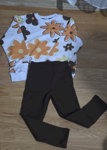 Kız Çocuk Çiçek Desenli Sweatshirt ve Kahverengi tayt - Görsel 2