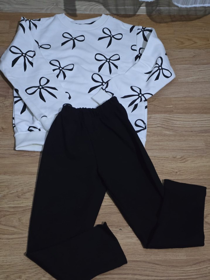 Kızlar için Beyaz Fiyonk Desenli Rahat ikili  Takımı - Görsel 4