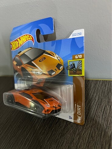  Hot Wheels Lamborghini Huracan Sterrato