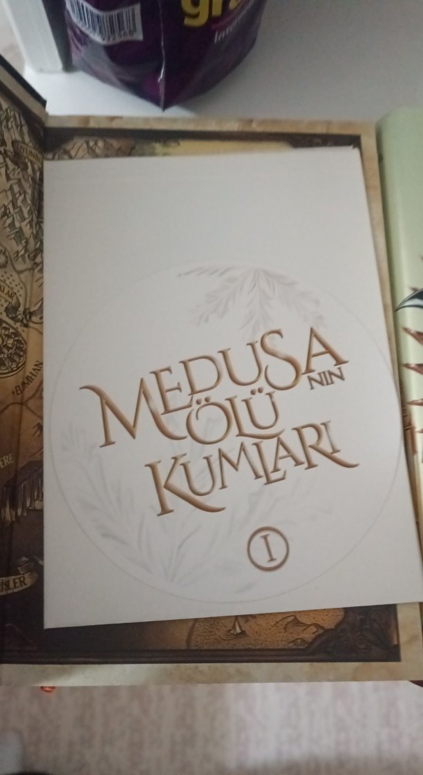 Medusa'nın Ölümü Serisi - Maral Atmaca - Görsel 2