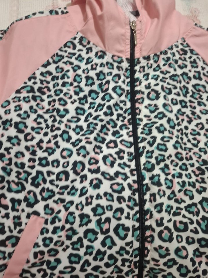 Pembe Kapüşonlu Leopar Desenli Kadın Ceket - Görsel 2