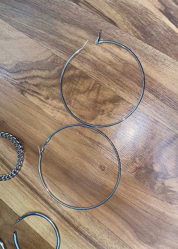 Zincir Detaylı gümüş Renk Kadın Küpeleri - Görsel 4