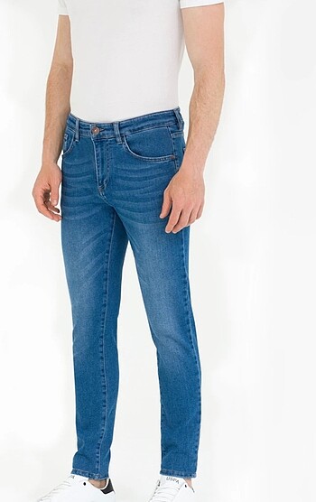 U.S Polo Assn. U.S. Polo Assn. Erkek Koyu Mavi Jean 50274700-DN0023