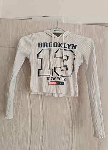 Kapşonlu crop  - Görsel 3