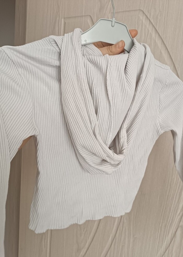 Kapşonlu crop  - Görsel 2