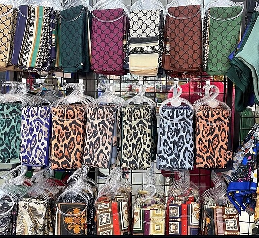 Şal ve eşarp